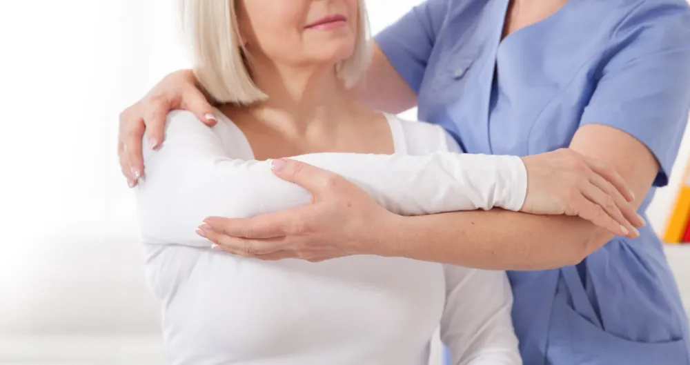 Ostéopathe pour personnes âgées